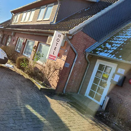 & Restaurant Heidekrug In Pinneberg, Free Parking And Wifi