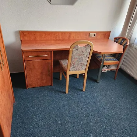 & Restaurant Heidekrug In Pinneberg, Free Parking And Wifi