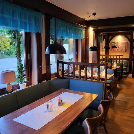 & Restaurant Heidekrug 24h Check-in, Pinneberg, Free Parking And Wifi Appen