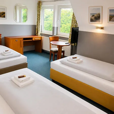 & Restaurant Heidekrug 24h Check-in, Pinneberg, Free Parking And Wifi Appen